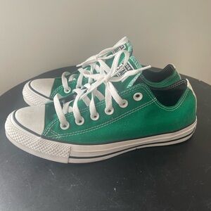 Converse Kelly Green sneakers